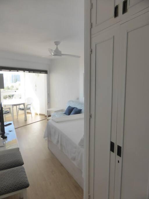 Estudio Nefeli Primera Linea Playa Amazing Views Benalmadena Bagian luar foto