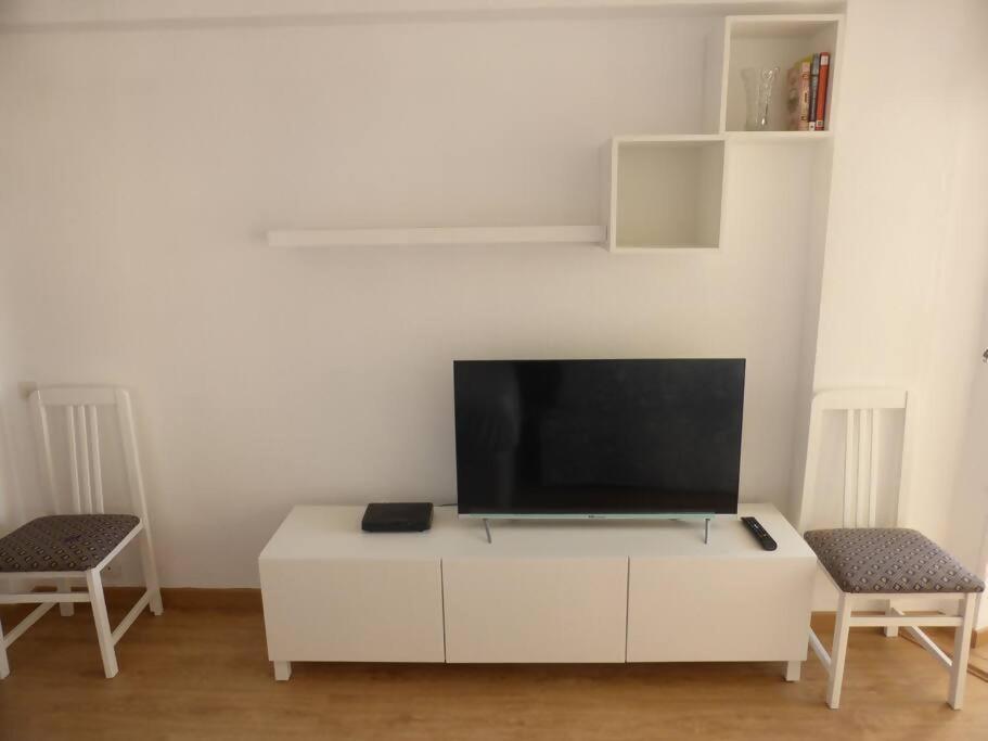 Estudio Nefeli Primera Linea Playa Amazing Views Benalmadena Bagian luar foto