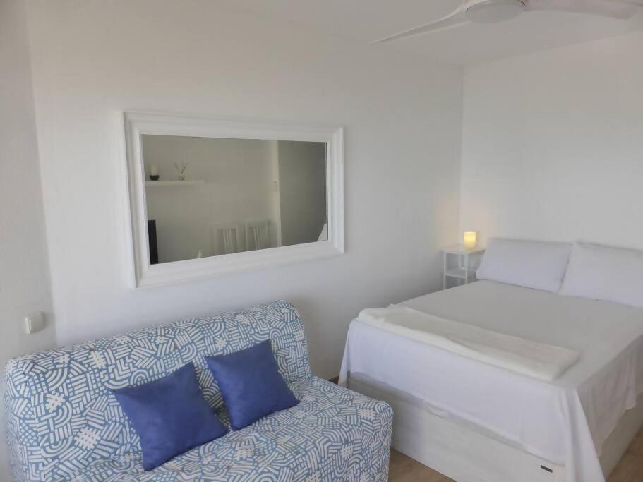 Estudio Nefeli Primera Linea Playa Amazing Views Benalmadena Bagian luar foto